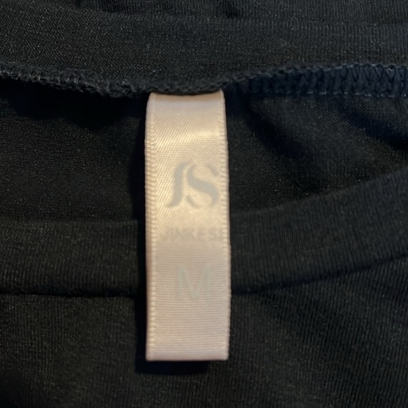 Jinkesi Women’s Casual Black Short Sleeve Crop Top With A Twist T12* - Picture 3 of 5